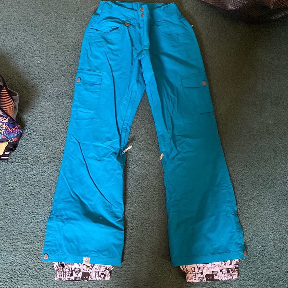 Roxy snowboarding pants small